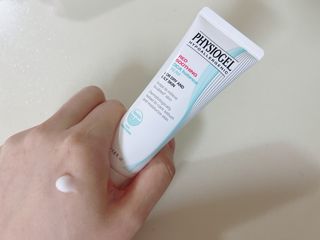 피지오겔 레드수딩 시카밸런스 크림 50ml — 5점을 준 리뷰어가 2022년 4월 올린 사용 사진