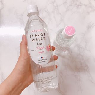 아쿠아스 플레이버워터 [아쿠아스] 제로칼로리 플레이버워터 복숭아/청포도 1BOX 20개입 — 5점을 준 리뷰어가 2021년 4월 올린 사용 사진