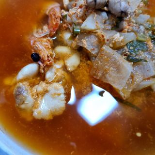 소담스퀘어 상암 궁중해물탕조씨집 백년가게 조씨집 팔뚝탕1인분550g — 3점을 준 리뷰어가 2022년 12월 올린 사용 사진