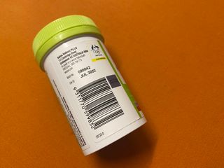 Swisse 스위스 고함량 밀크씨슬 35,000mg 60정 — 4점을 준 리뷰어가 2021년 11월 올린 사용 사진