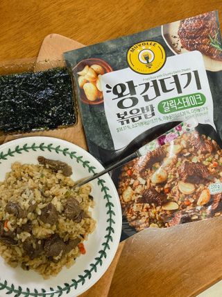 한성기업 무볼레 왕건더기 볶음밥 갈릭스테이크 — 5점을 준 리뷰어가 2021년 10월 올린 사용 사진