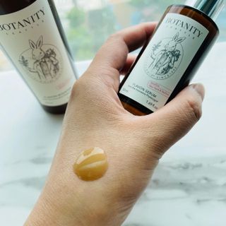 보타니티 [홍]조[진]정[결]케어 플라본 부스터 210ml / 플라본 세럼 50ml — 5점을 준 리뷰어가 2022년 7월 올린 사용 사진