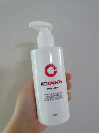 아토캐논(ATO CANNON) 아토캐논 고보습 바디로션 200ml — 5점을 준 리뷰어가 2023년 1월 올린 사용 사진