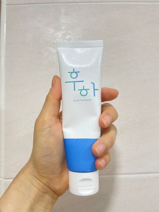 [심폐소생소] 무불소 임산부 천연 치약 — 3점을 준 리뷰어가 2021년 11월 올린 사용 사진