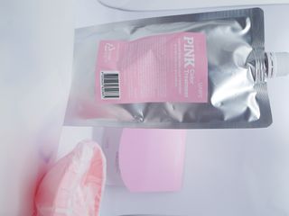[유니프] 헤어 샤이니 핑크 컬러 트리트먼트 500g — 5점을 준 리뷰어가 2023년 11월 올린 사용 사진