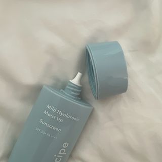 아이레시피 마일드 히알루로닉 모이스트 업 선스크린 SPF50+ PA++++ — 5점을 준 리뷰어가 2023년 6월 올린 사용 사진