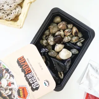 [푸딩팩토리] 바지락홍합탕 500g / 얼큰바지락홍합탕 590g — 5점을 준 리뷰어가 2022년 10월 올린 사용 사진