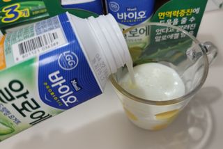 LIVE 매일바이오 알로에 드링킹 요거트 — 5점을 준 리뷰어가 2022년 4월 올린 사용 사진