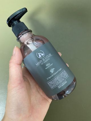 마리앤루이펫샴푸 [mari and louie pet shampoo] — 5점을 준 리뷰어가 2021년 5월 올린 사용 사진