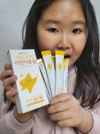 [이뮤니티플러스]우리아이 면역오키, 건강오키 _ 키즈오키 어린이홍삼 10포 1box — 5점을 준 리뷰어가 2022년 2월 올린 사용 사진