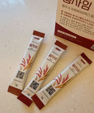 하루 1포로 콜레스테롤, 유산균, 고역가 소화효소까지 한번에 섭취! 다온바이오 홍자임 1개월분(30포) — 5점을 준 리뷰어가 2023년 2월 올린 사용 사진