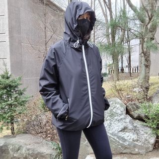 크노텐 후디집업자켓(다이어트땀복) — 5점을 준 리뷰어가 2022년 3월 올린 사용 사진