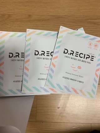 디레시피 세안이 필요없는 순한 클렌징 티슈 — 5점을 준 리뷰어가 2021년 1월 올린 사용 사진