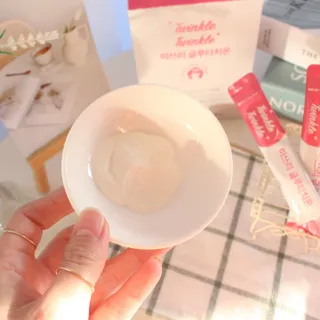 메디포스트 모비타 미쓰리 글루타치온 30포 — 5점을 준 리뷰어가 2022년 11월 올린 사용 사진