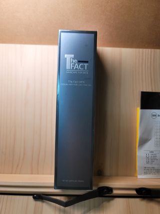 The Fact 더팩트 에이치에프엔 쿨링 안티헤어로스 토닉 젤 150ml — 5점을 준 리뷰어가 2022년 5월 올린 사용 사진