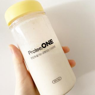 프로티원 단백질쉐이크 곡물맛 2주분 1통+보틀 — 5점을 준 리뷰어가 2021년 4월 올린 사용 사진