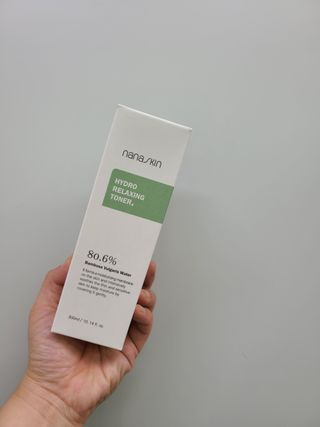 나나스킨 하이드로릴렉싱토너 — 5점을 준 리뷰어가 2021년 6월 올린 사용 사진
