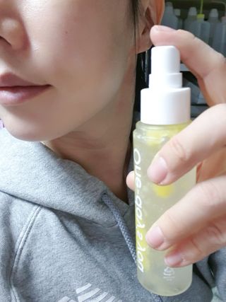 원데이즈유 프로 바이타 씨 브라이트닝 앰플 미스트 — 5점을 준 리뷰어가 2021년 1월 올린 사용 사진