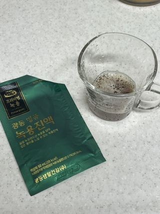 광동생활건강 광동 명품 녹용진액 50mL x 30포 — 5점을 준 리뷰어가 2023년 4월 올린 사용 사진