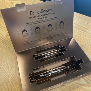 MF[더메디코템] 스피큘 DCA V리프팅 크림 — 4.5점을 준 리뷰어가 2024년 4월 올린 사용 사진