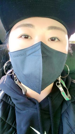 애니가드 셋업마스크 4컬러 각 10매입 [크리미베이지, 캐시미어로즈, 초콜렛브라운, 미드나잇네이비] — 5점을 준 리뷰어가 2022년 2월 올린 사용 사진