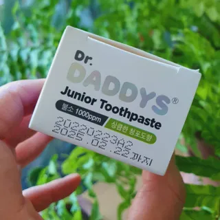 닥터데디스 안심불소 튼튼치약(청포도, 민트 중 택 1) 60g + 여행용 미니 치약 15g — 5점을 준 리뷰어가 2022년 8월 올린 사용 사진