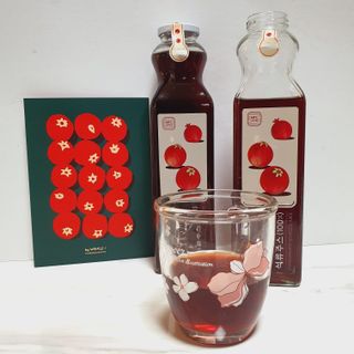 [바이윙클] 페르시아 유기농 석류 착즙주스 750ml 2병 + 선물박스 세트 — 5점을 준 리뷰어가 2022년 2월 올린 사용 사진