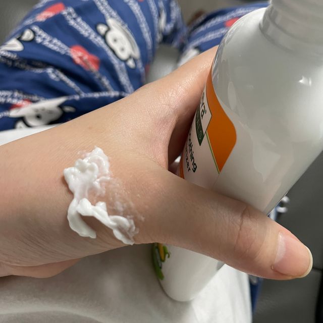 알레바 내츄럴 데일리 수딩 모이스처라이저럴 아기 로션 리뷰 사진