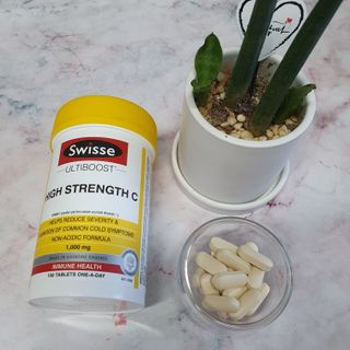 Swisse 스위스 고함량 비타민 C 1000mg — 5점을 준 리뷰어가 2021년 3월 올린 사용 사진