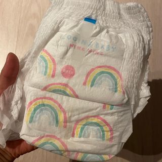 쿠잉 윙윙 풀커버 팬티기저귀 (L/XL/XXL) 1팩 — 5점을 준 리뷰어가 2023년 1월 올린 사용 사진
