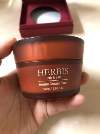 약손명가코스메틱 헤르비스 아로마 크림팩 50ml — 5점을 준 리뷰어가 2021년 1월 올린 사용 사진