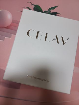 프리마인 바르기만 하면 철벽 스킨케어+24시간 마스크팩 효과. 셀라브 리제너레이팅 시스템 부스터+크림 세트 — 5점을 준 리뷰어가 2023년 7월 올린 사용 사진