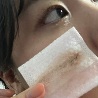 [후르디아] 눈시림없는 올영 립앤아이 리무버 — 5점을 준 리뷰어가 2024년 7월 올린 사용 사진