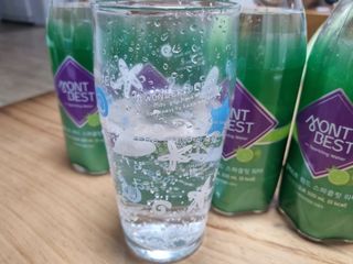 몽베스트 Montbest with Sparkling water Lime20병 — 5점을 준 리뷰어가 2021년 10월 올린 사용 사진