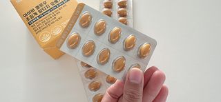 아이비웰니스 [카톡]롱비다 커큐민 강황 400mg 함유 아이비 옐로우 초임계 알티지 오메가3 KD 파마 (30캡슐) — 5점을 준 리뷰어가 2025년 5월 올린 사용 사진
