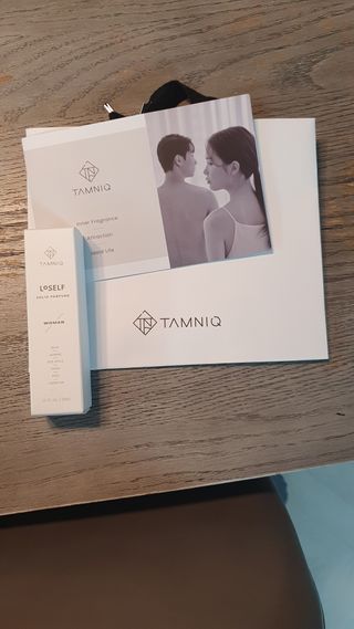 탐니크 러셀브 우먼 솔리드 퍼퓸 — 3점을 준 리뷰어가 2021년 1월 올린 사용 사진