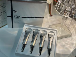 아이디플라코스메틱 아이디 브이로직 플러스 크림 15ml X 4EA — 5점을 준 리뷰어가 2022년 1월 올린 사용 사진