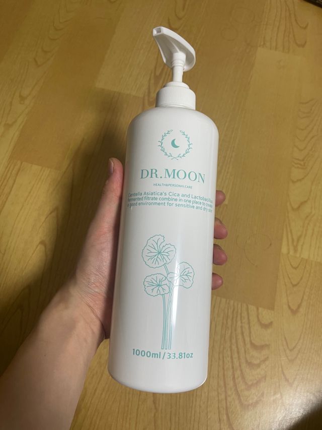 [닥터문] 센텔라 시카케어 화이트머스크 바디워시 1000ml 리뷰 사진