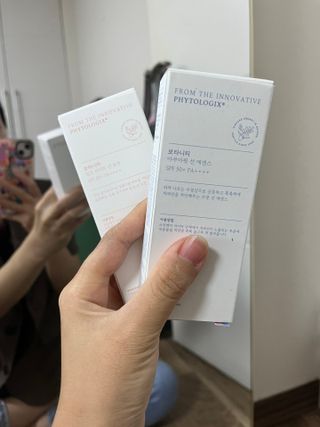 보타니티 촉촉수분자차 아쿠아핏 선 에센스 50ml + 보송톤업자차 징크 선 로션 50ml SPF50+ PA++++ (4/25) — 5점을 준 리뷰어가 2022년 5월 올린 사용 사진