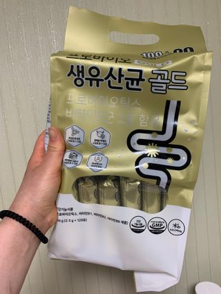 서울약사신협_프로바이오생유산균골드_2.5x120포 — 5점을 준 리뷰어가 2021년 6월 올린 사용 사진