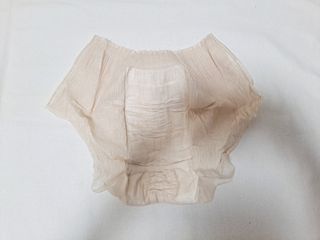 LG유니참 쏘피SOFY [SOFY] 안심숙면팬티/무표백속커버 — 5점을 준 리뷰어가 2021년 4월 올린 사용 사진