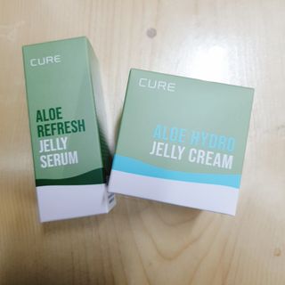 김정문알로에 큐어 큐어 알로에 리프레쉬 젤리 세럼, 큐어 알로에 하이드로 젤리 크림 — 5점을 준 리뷰어가 2021년 3월 올린 사용 사진