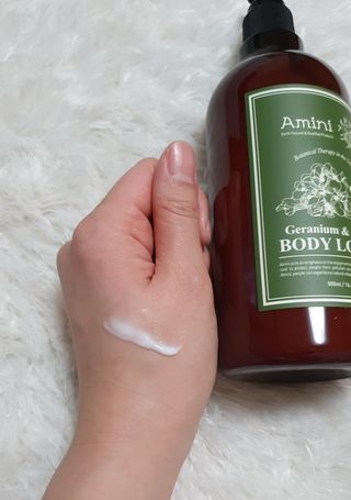 아미니 플라워테라피 바디로션  500ml 시리즈 — 5점을 준 리뷰어가 2021년 1월 올린 사용 사진