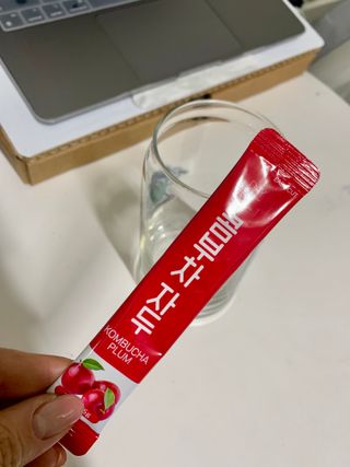 참앤들황토농원 7가지 맛! 탄산 톡톡! 스파클링! 데이앤 콤부차 7종 10포 1박스씩 ★총 7박스★ — 5점을 준 리뷰어가 2023년 2월 올린 사용 사진
