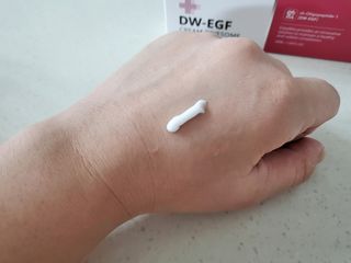 이지듀 DW-EGF 크림 다이브좀_콜라겐이 쏙쏙, 탄력피부로 다이빙 — 5점을 준 리뷰어가 2021년 2월 올린 사용 사진