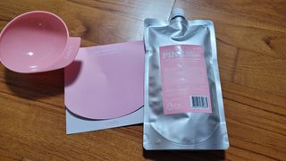 [유니프] 헤어 샤이니 핑크 컬러 트리트먼트 500g — 5점을 준 리뷰어가 2023년 11월 올린 사용 사진