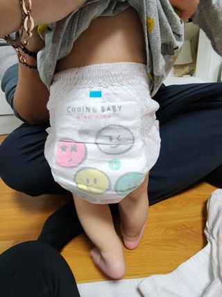 쿠잉 윙윙 풀커버 팬티기저귀 (L/XL/XXL) 1팩 — 5점을 준 리뷰어가 2022년 12월 올린 사용 사진