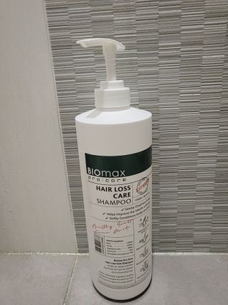 [바이오맥스] 프로코어 탈모완화샴푸 1000ml — 5점을 준 리뷰어가 2022년 8월 올린 사용 사진