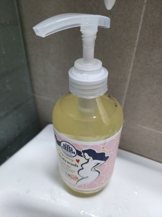 빅그린 임산부 전용라인 3종세트 - 샴푸500ml,트리트먼트500ml,바디워시500ml — 5점을 준 리뷰어가 2022년 8월 올린 사용 사진