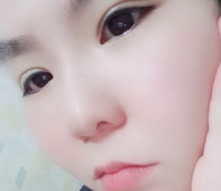 오투에니원 화이트 스완 갈락토미세스 비타민 C 필링 패드 60매 — 4.5점을 준 리뷰어가 2022년 12월 올린 사용 사진